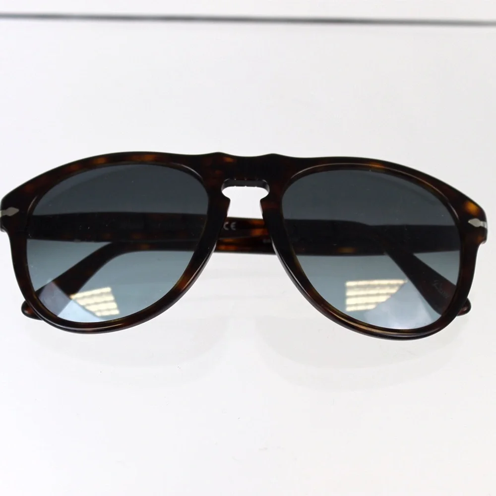 Ashton Kutcher Tortoiseshell Aviators bought from @ashtonkutcher closet